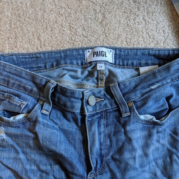 Distressed skinny jeans - Picture 4 of 4